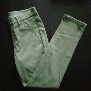 Uniqlo Olive Green Leggings
